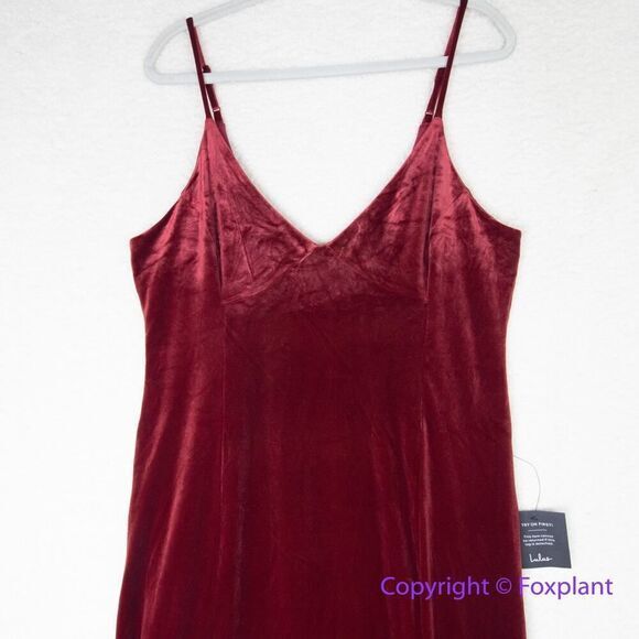 New! Lulus Red Velvet VNeck Sleeveless‎ Maxi Dress,  XL - Picture 3 of 15
